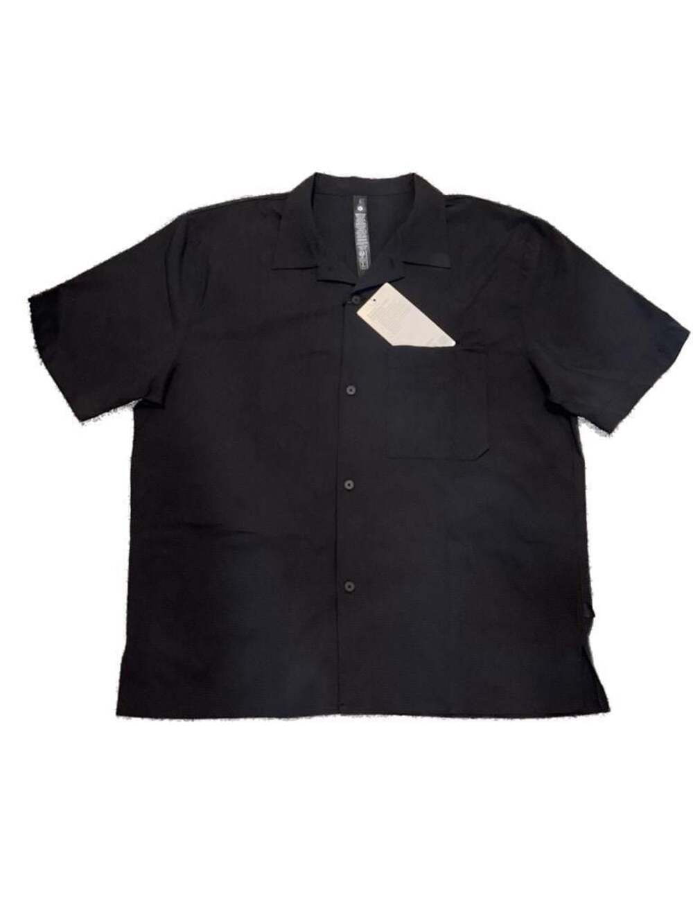 Lululemon Airing Easy Camp Collar button up Shirt. Large. NEW